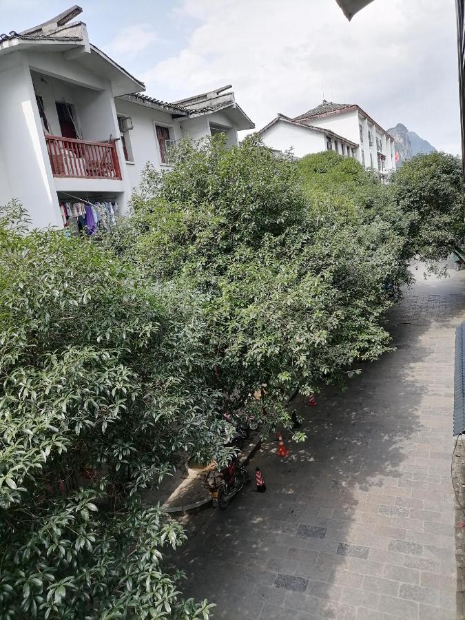 Lazzy Inn Yangshuo Buitenkant foto