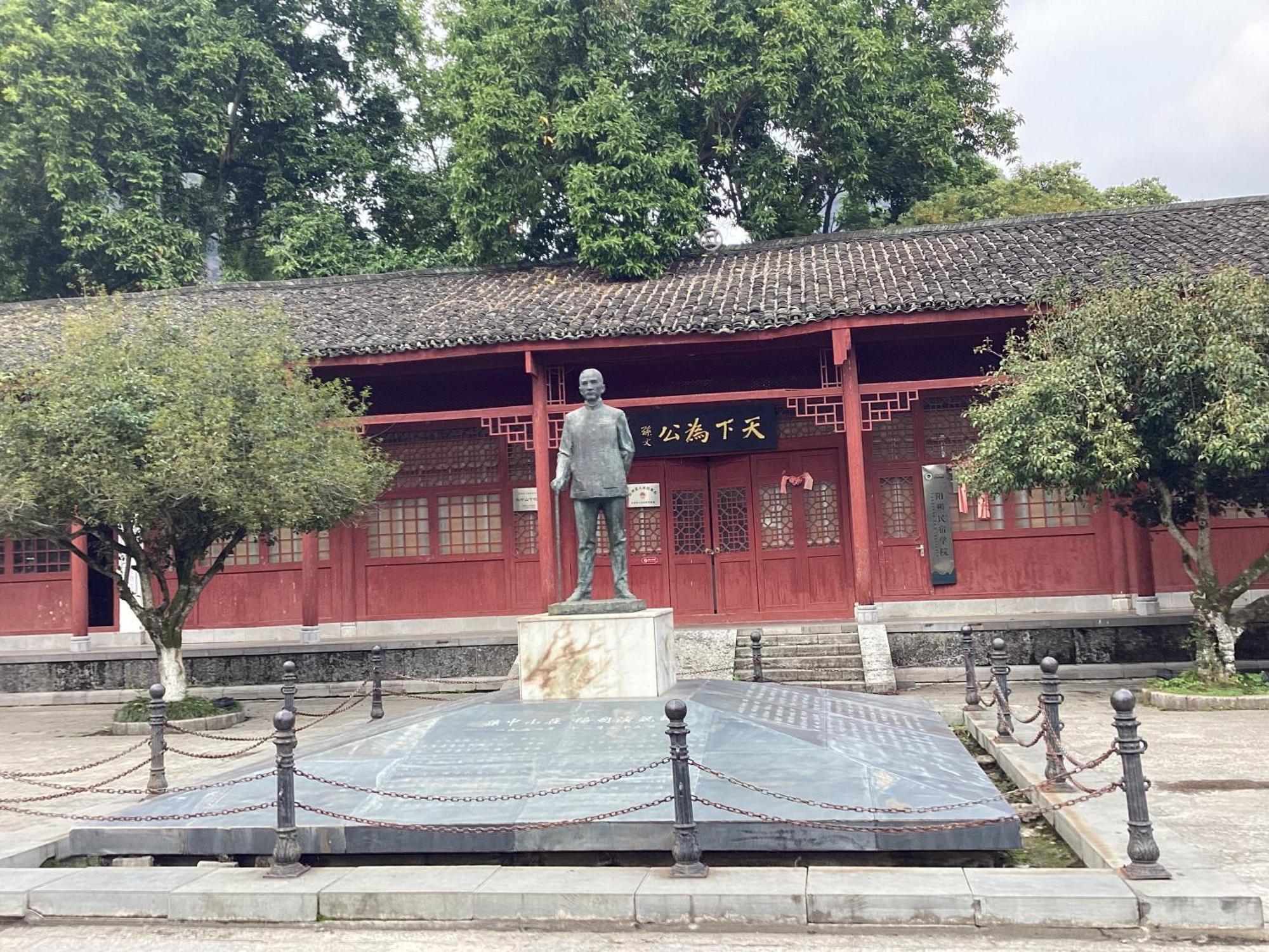 Lazzy Inn Yangshuo Buitenkant foto